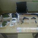 Şanlıurfa'da uyuşturucu satan 2 kişiye gözaltı