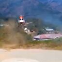 Helikopter iniş sırasında kaza yaptı