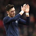 Mesut Barça'yı böyle tavladı!