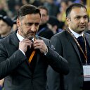 Van Persie'den Pereira'ya tepki!