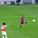 Suarez'den Arsenal'e nefis vole