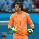 Muslera tarihe geçti