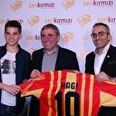 Gheorghe Hagi'den 4 yıllık imza