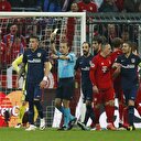 Bayern'den sert Cüneyt Çakır açıklaması