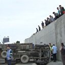 Kazayı gören cep telefonuna sarıldı