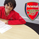 Arsenal'den 7 yaşındaki oyuncuya imza