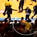 İşte Obradovic'e tüküren G.Saray taraftarı!