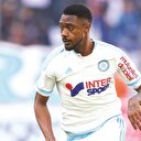 N'Koulou imza parasına kaldı