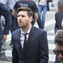 Messi hakim karşısında