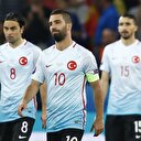 Arda Turan'ın evine yumurtalı saldırı