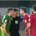 Burak Yılmaz rakibiyle kavga etti