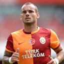 Sneijder'e rekor ceza