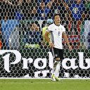 Alman politikacıdan tepki çeken Mesut Özil paylaşımı