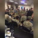 Askerler gözaltına alındı