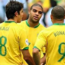 Adriano, Brezilya'da çete üyesi oldu