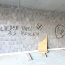 Almanya'da camiye çirkin saldırı