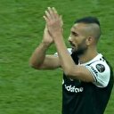 Yalçın Ayhan Beşiktaş formasını giydi