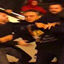 Barbaros Şansal'a uçak merdivenlerinde saldırı