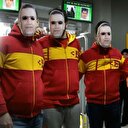 İzmirli taraftarlar "Fethi Sekin" maskesi taktı