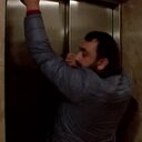 Öğrencilerin bindiği asansör 9. kattan zemine çakıldı