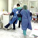 Yoğun bakımda halay çekip göbek attılar