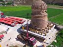 Tarihi türbe böyle taşınıyor