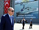 Uçak gemisi geliyor