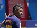 Barcelona taraftarı Paulinho'yu umursamadı