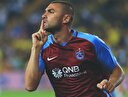 Burak Yılmaz'ın gol sevinci tribünü karıştırdı