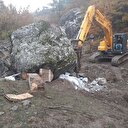 Define kazısı yaparken kayanın altında kalıp can verdiler!