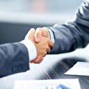 Net Holding 10 ortağını bünyesine katıyor