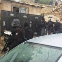 İsrail 12 Filistinliyi gözaltına aldı