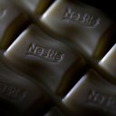 Nestle satışa çıkardı iki devden teklif geldi