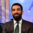 Arda Turan resmen Medipol Başakşehir'de