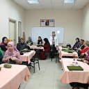 Mehmetçik için boyunluk ve bere ördüler