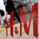 H&M'den 'Allah' yazılı çorap için özür