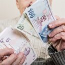 Emekliye en az bin 570 lira