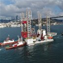 Dev petrol platformu yeniden İstanbul Boğazı'nda