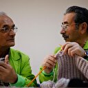 Kazak ören erkekler alzheimer'a meydan okuyor