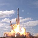 Uzayda tarihi gün: Tesla Roadster Mars’a gidiyor!