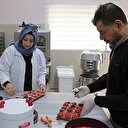 Bankada yöneticiliği bırakıp pastacı oldu