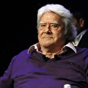 Cüneyt Arkın: Mehmetçiğin ellerinden öpüyorum