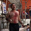 Hem kendini kesti hem Türk kahvesi içti