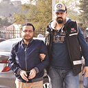 Yunanistan’a
kaçıyordu