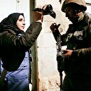 İsrail işgal güçleri Filistinli gazeteciyi gözaltına aldı