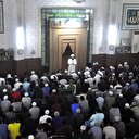 Dünyada ilk teravih namazları eda edildi