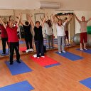 MS hastalarına yoga ve film terapisi