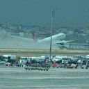 Uçaklara 'elektrik yüklü bulut' engeli