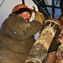 Petrol aramak için sıraya girdiler