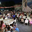 Deniz Feneri Derneği'nden dünyada ve Türkiye'de yetimlere iftar